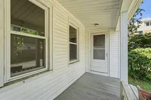 155 Amity St, Amherst, MA 01002 - Photo 2