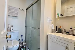 303 Hurley St, Cambridge, MA 02141 - Photo 16