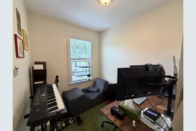 303 Hurley St #3, Cambridge, MA 02141 - Photo 12