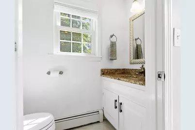 1 Castle Rd, Medway, MA 02053 - Photo 16