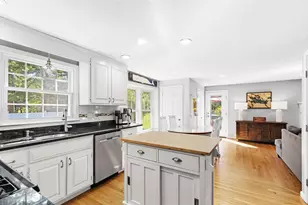 1 Castle Rd, Medway, MA 02053 - Photo 10