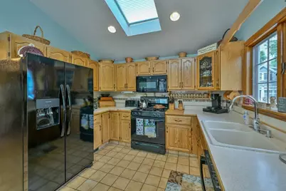 246 Manning St, Needham, MA 02492 - Photo 18