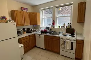 213 Chestnut Hill Ave, Boston, MA 02135 - Photo 16