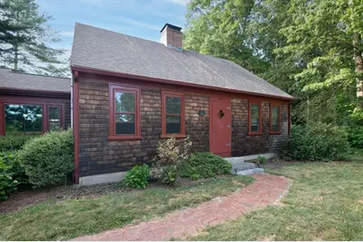 221 Circuit Street, Hanover, MA 02339 - Photo 4