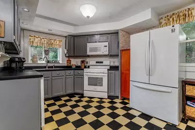 48 Bond Street, Fitchburg, MA 01420 - Photo 6