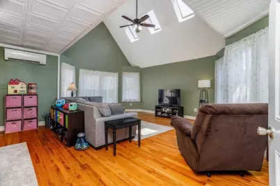 48 Bond Street, Fitchburg, MA 01420 - Photo 12