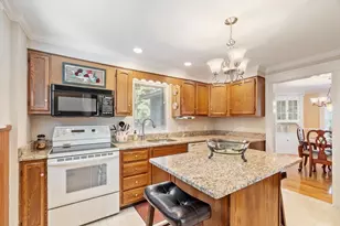 29 South St, Shrewsbury, MA 01545 - Photo 6