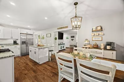 405 Norton Ave, Taunton, MA 02780 - Photo 10