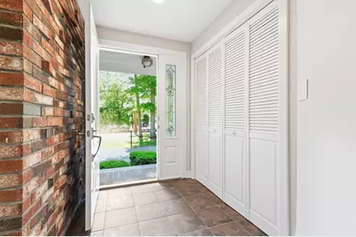 89 Poquanticut Ave, Easton, MA 02356 - Photo 4