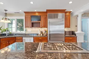 83 Longview St, Haverhill, MA 01830 - Photo 6
