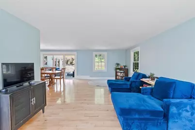 83 Longview St, Haverhill, MA 01830 - Photo 14
