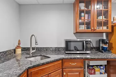 83 Longview St, Haverhill, MA 01830 - Photo 34