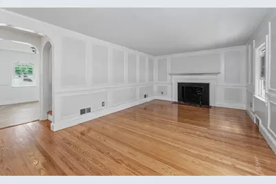 25 Moynihan Rd, Hamilton, MA 01982 - Photo 16