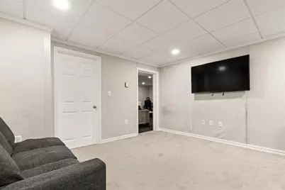 1531 Broadway, Raynham, MA 02767 - Photo 16