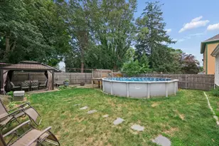 45 Bright St, Fall River, MA 02721 - Photo 4