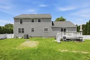 686 Willard St, Leominster, MA 01453 - Photo 34