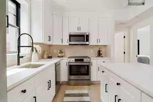 387 Norfolk St, Cambridge, MA 02139 - Photo 2