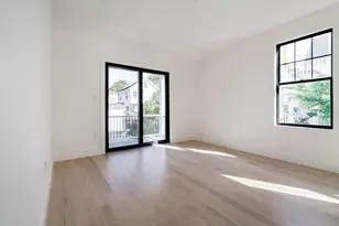 387 Norfolk St, Cambridge, MA 02139 - Photo 12