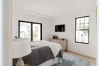 387 Norfolk St #1, Cambridge, MA 02139 - Photo 22