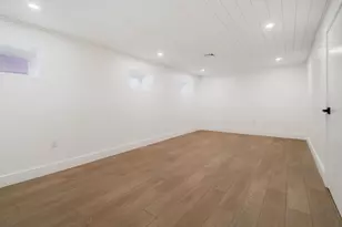 387 Norfolk St, Cambridge, MA 02139 - Photo 24