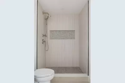 387 Norfolk St #1, Cambridge, MA 02139 - Photo 16