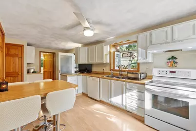 80 High St, Wilmington, MA 01887 - Photo 12