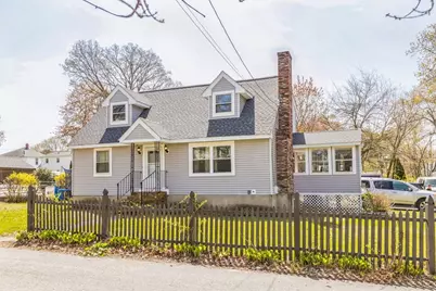 14 Greenville St, Billerica, MA 01821 - Photo 1