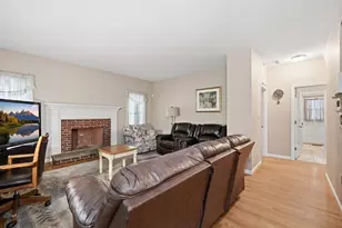 46 Washburn St, Northborough, MA 01532 - Photo 6