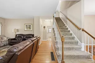 46 Washburn St, Northborough, MA 01532 - Photo 4