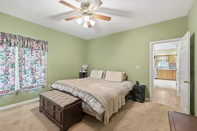 46 Washburn St, Northborough, MA 01532 - Photo 12