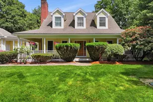 46 Washburn St, Northborough, MA 01532 - Photo 2