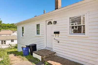42 E Main St, Gloucester, MA 01930 - Photo 14