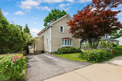 635 Adams St, Milton, MA 02186 - Photo 2