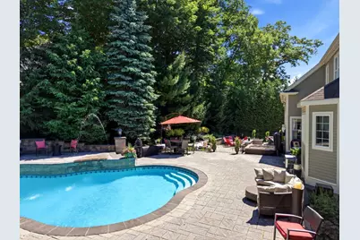 4 Shipley Ct, Middleton, MA 01949 - Photo 8