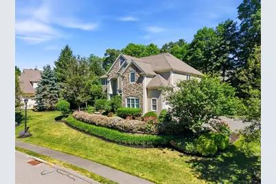4 Shipley Ct, Middleton, MA 01949 - Photo 1
