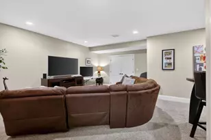 4 Shipley Ct, Middleton, MA 01949 - Photo 24
