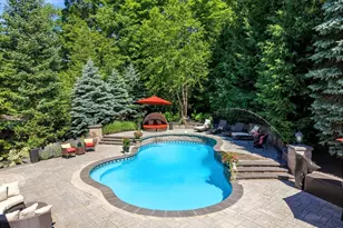 4 Shipley Ct, Middleton, MA 01949 - Photo 4