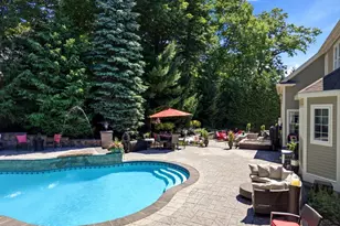 4 Shipley Ct, Middleton, MA 01949 - Photo 8