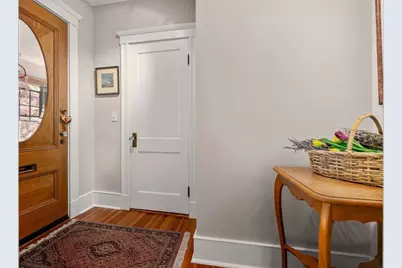 116-118 Fayerweather St #1, Cambridge, MA 02138 - Photo 6