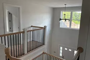 10 April Wy, Millis, MA 02054 - Photo 8