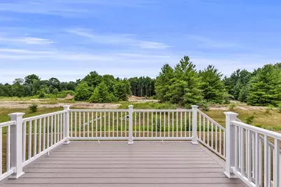 10 April Way, Millis, MA 02054 - Photo 32
