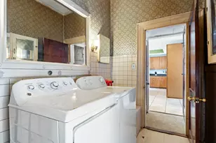 22 Porter St, Lynn, MA 01902 - Photo 12