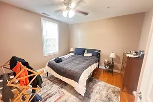 100 Fellsway W, Somerville, MA 02145 - Photo 6