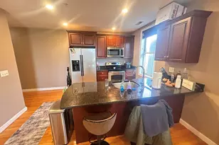 100 Fellsway W, Somerville, MA 02145 - Photo 4