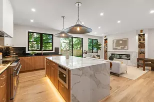 51 Davis Ave, Newton, MA 02465 - Photo 6