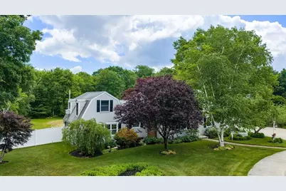 1324 Main Street, Acushnet, MA 02743 - Photo 10