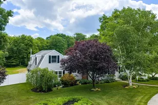 1324 Main St, Acushnet, MA 02743 - Photo 10