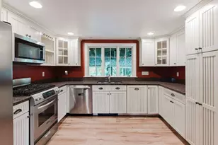 1324 Main St, Acushnet, MA 02743 - Photo 16