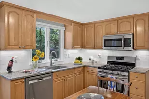 15 Brezner Ln, Barnstable, MA 02632 - Photo 16