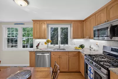 15 Brezner Lane, Barnstable, MA 02632 - Photo 14